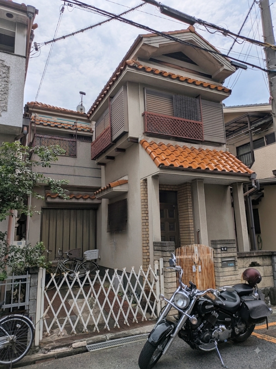 人気の岸和田市藤井町１丁目　古家付き土地　２０坪